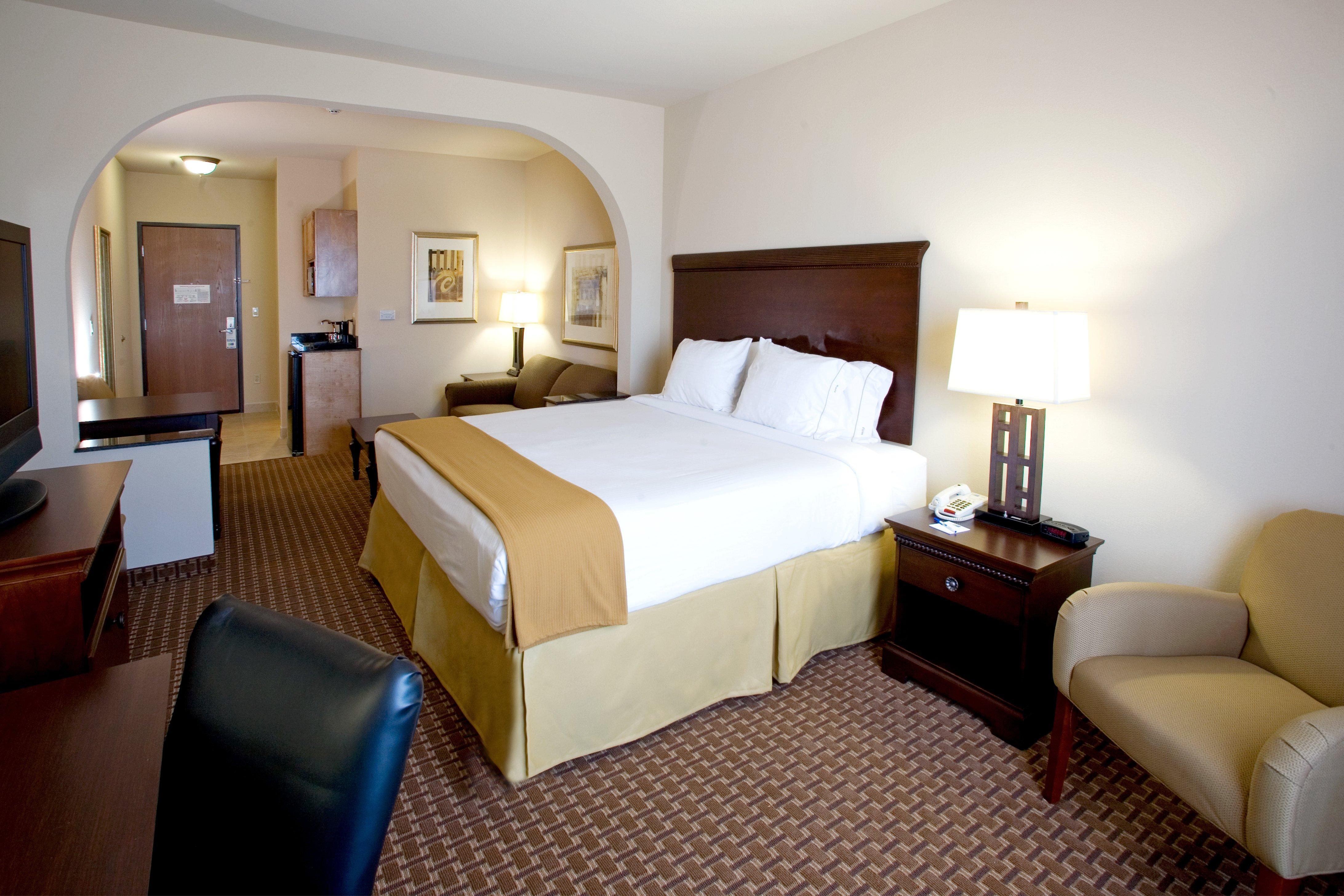 Holiday Inn Express Hotel And Suites Kingsville By Ihg Ruang foto