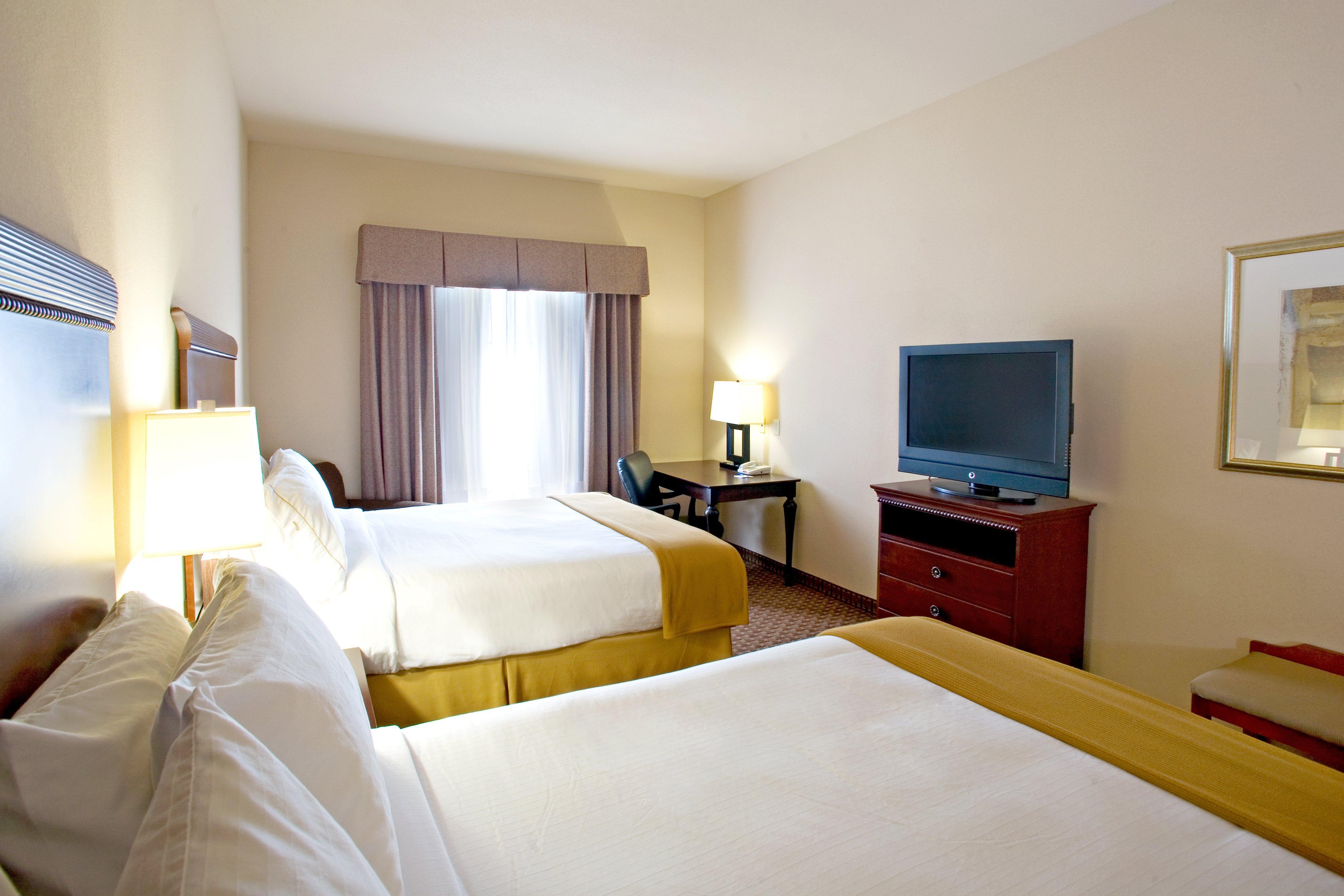 Holiday Inn Express Hotel And Suites Kingsville By Ihg Bagian luar foto