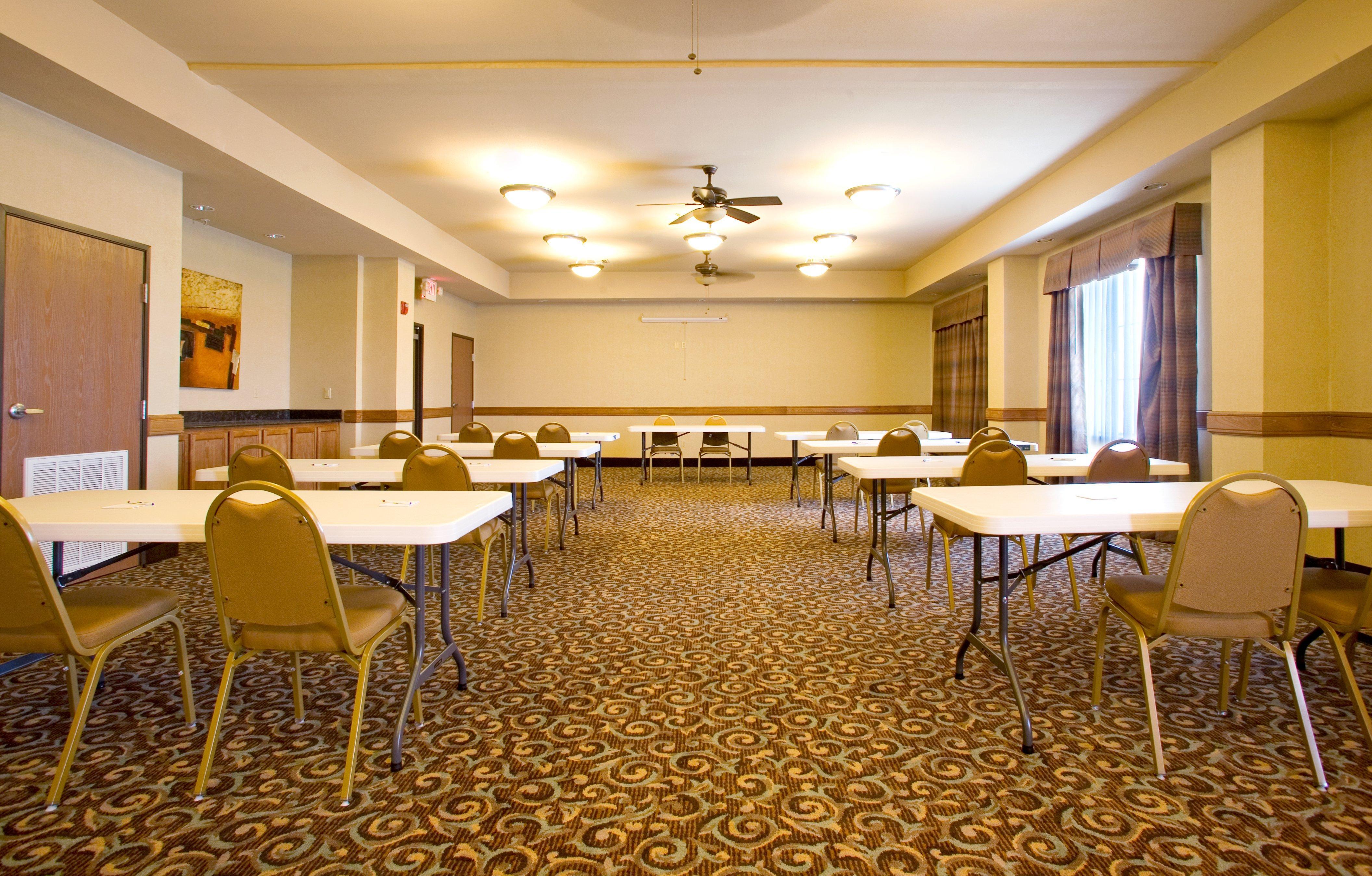 Holiday Inn Express Hotel And Suites Kingsville By Ihg Fasilitas foto